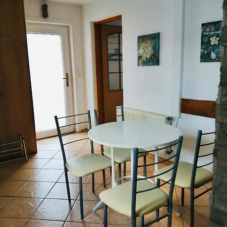 Vanessa * Bešeňová