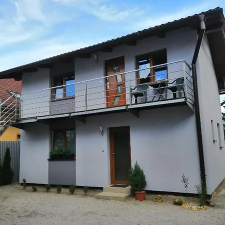 Vanessa * Bešeňová